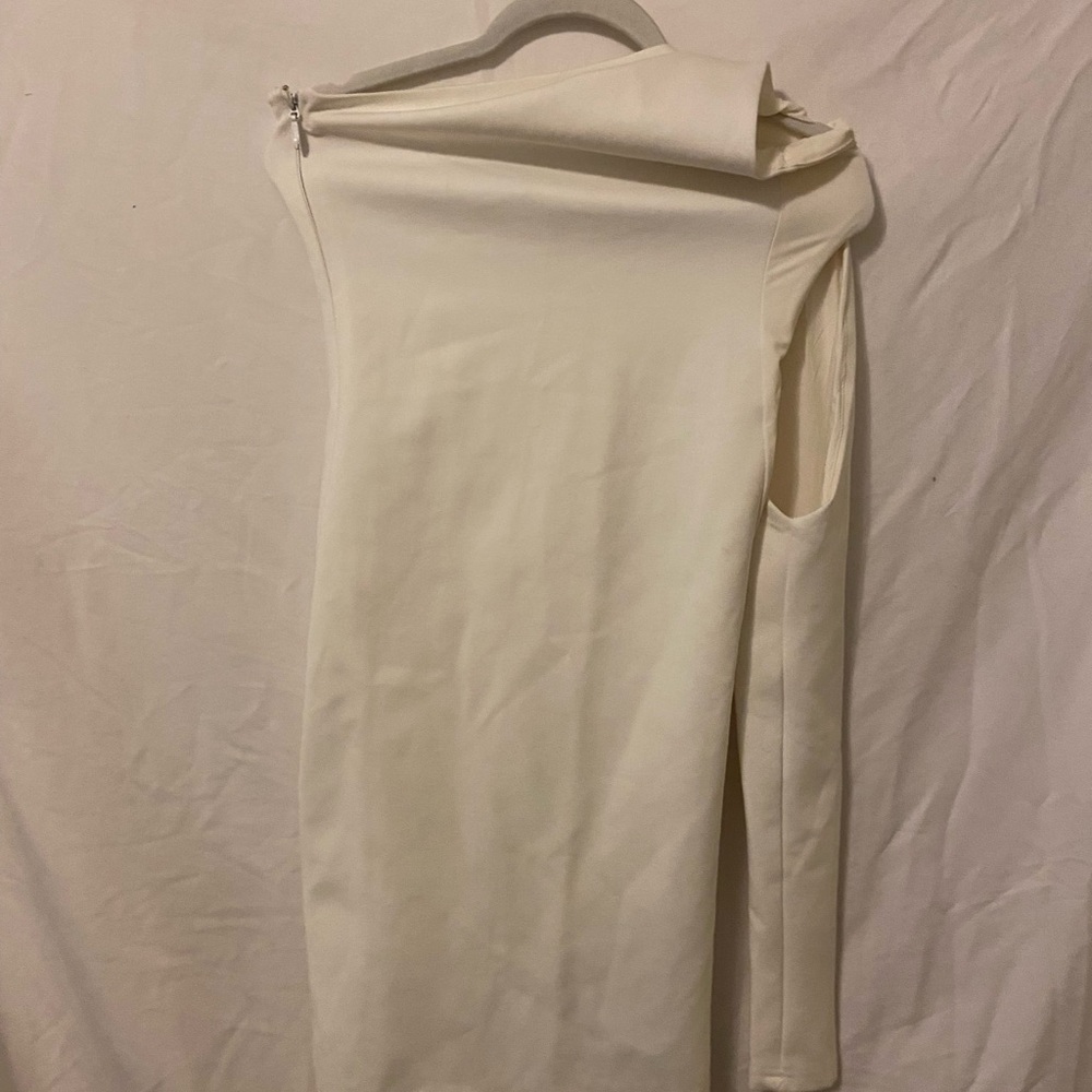 Elegant One Shoulder Cream Dress
